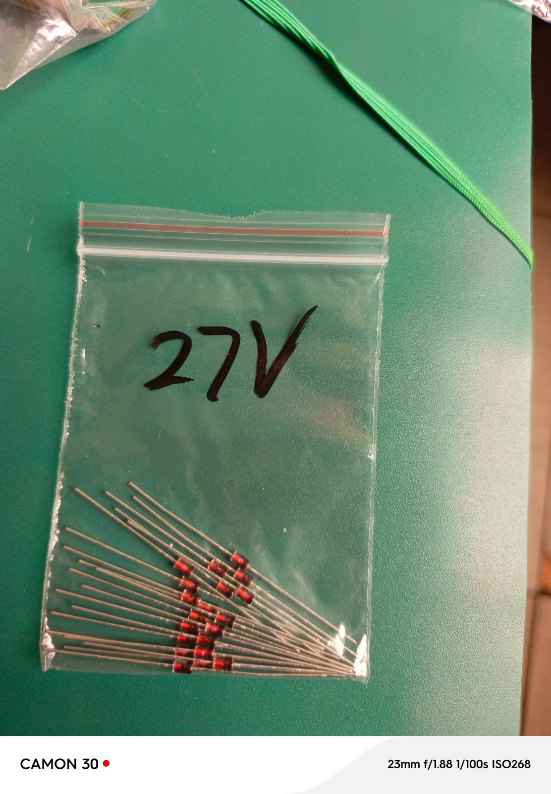 ZENER 27V