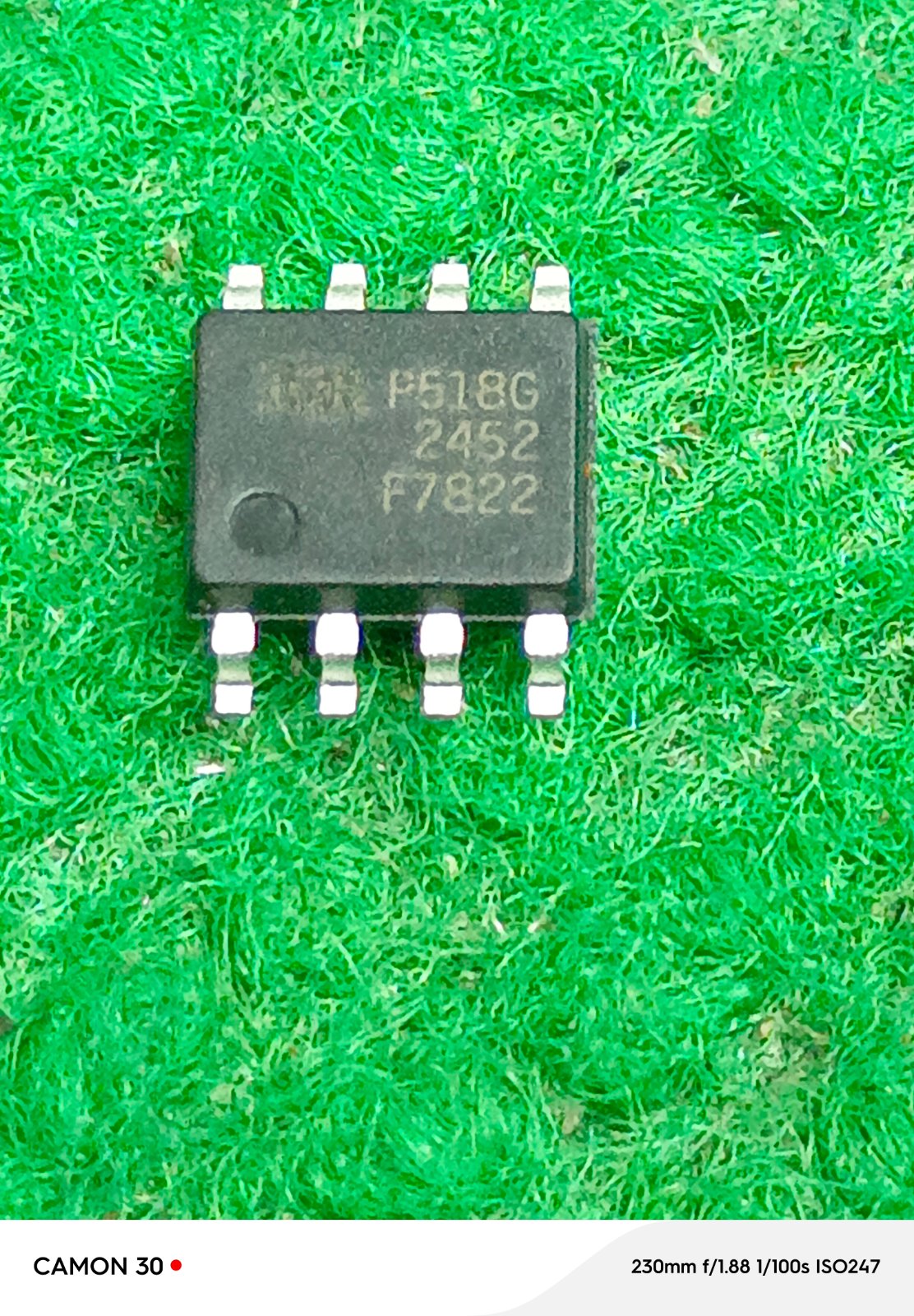 IRF7822 SO-8 Mos N 30V 18A
