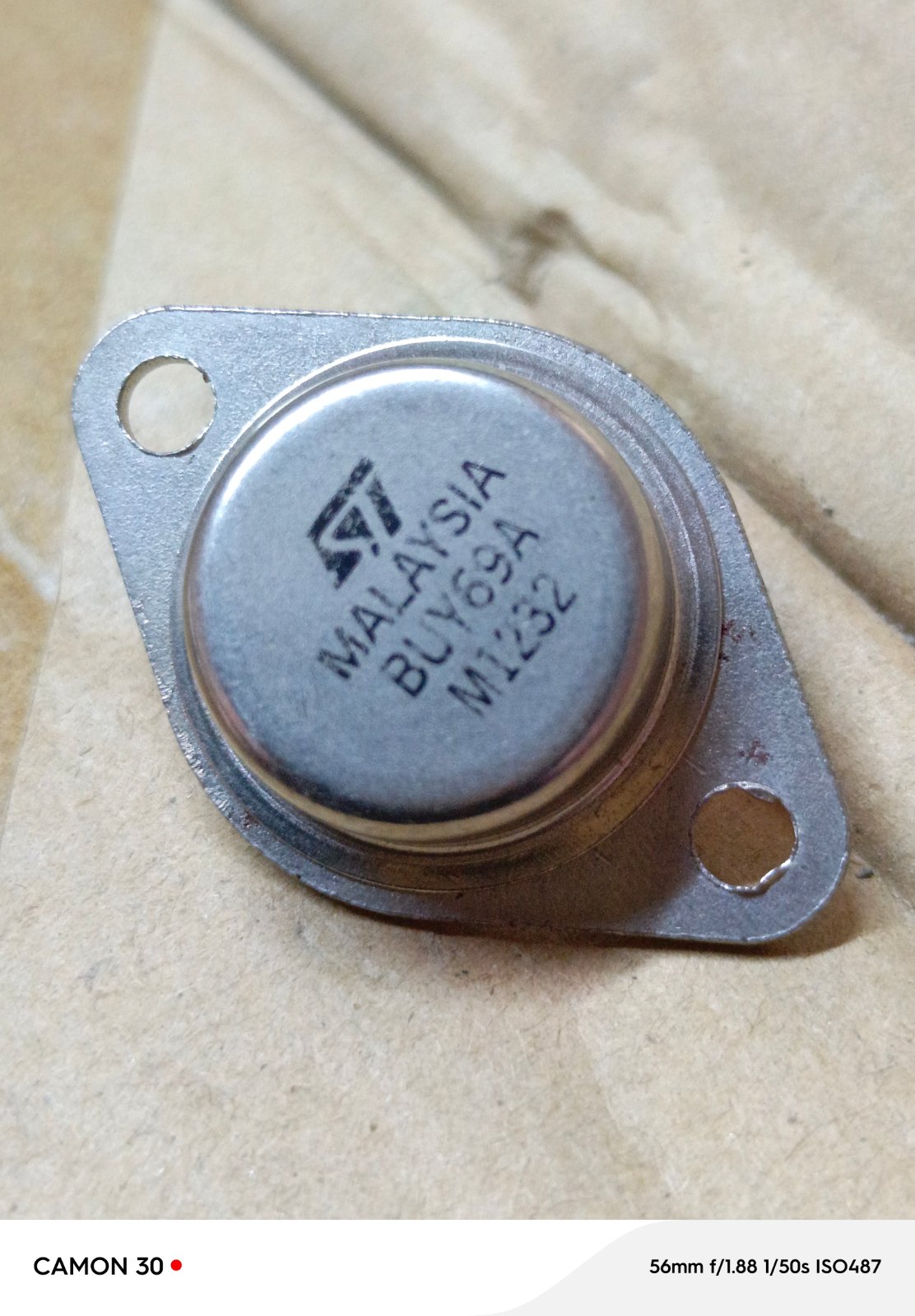 BUY69 NPN transistor 10A 400V TO-3