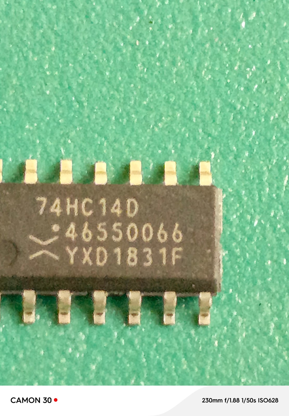 74HC14D