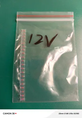ZENER 12V — 2