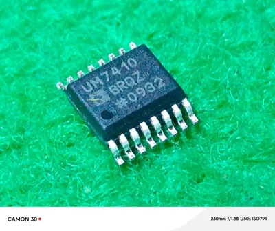 UM7410