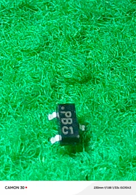 KRC102 (PB) SOT23 Digital transistor 10K ohms