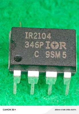 IR2104