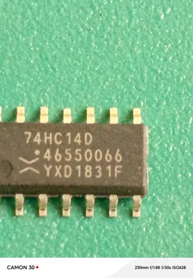 74HC14D